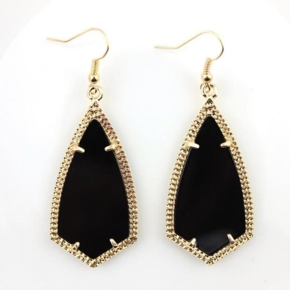 Jet Black Adelaide Earrings - Picture 2 of 9